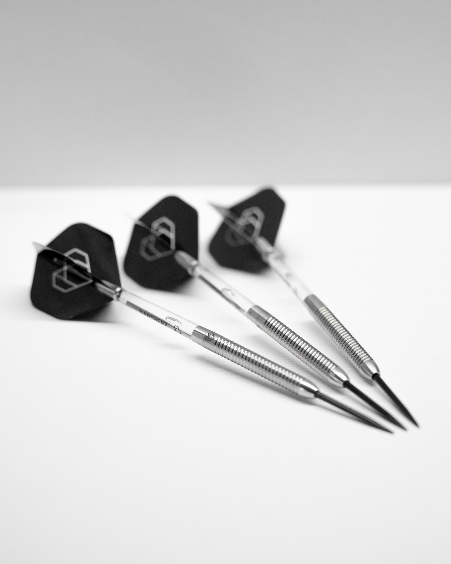 INITI 22 - Steeldarts - 90%Tungsten Darts - ideal für Anfänger und Fortgeschrittene